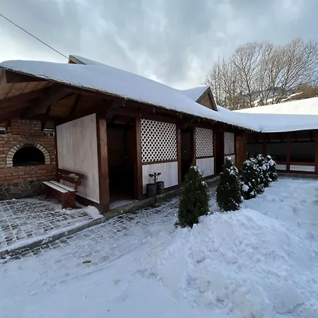 Guest house Zarichna Lyks 3*