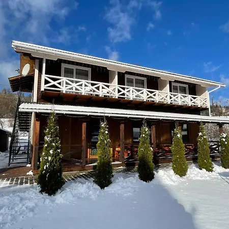 Zarichna Lyks Guest house 3*