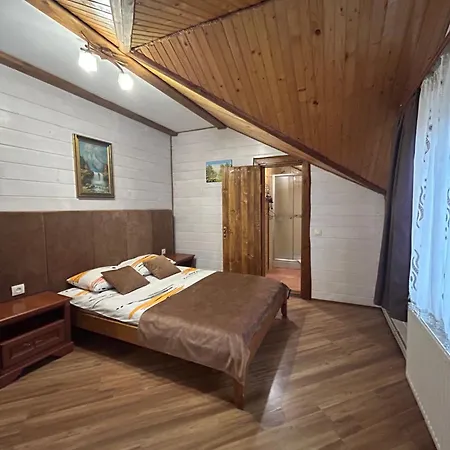 Zarichna Lyks Guest house Slavske