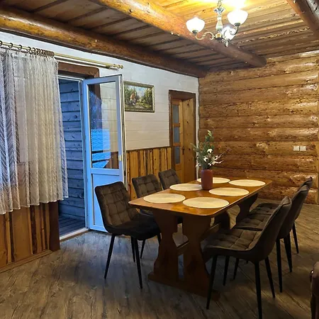 Zarichna Lyks Guest house 3*